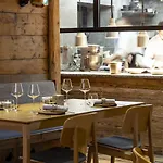 Hotell Au Coin Du Feu 4*
