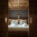 Au Coin Du Feu 4* Megève