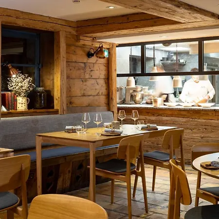 Hotel Au Coin Du Feu Megève