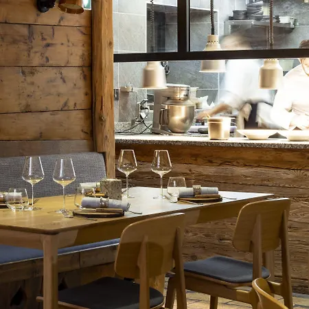 Hotel Au Coin Du Feu 3*