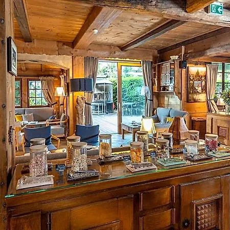 Hotel Au Coin Du Feu Megève