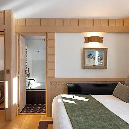 Hotel Au Coin Du Feu 4*